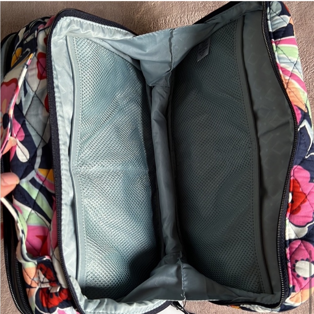 NWT $75 Vera Bradley Large Blush & Brush Makeup Case Mod Paisley - Picture 6 of 9